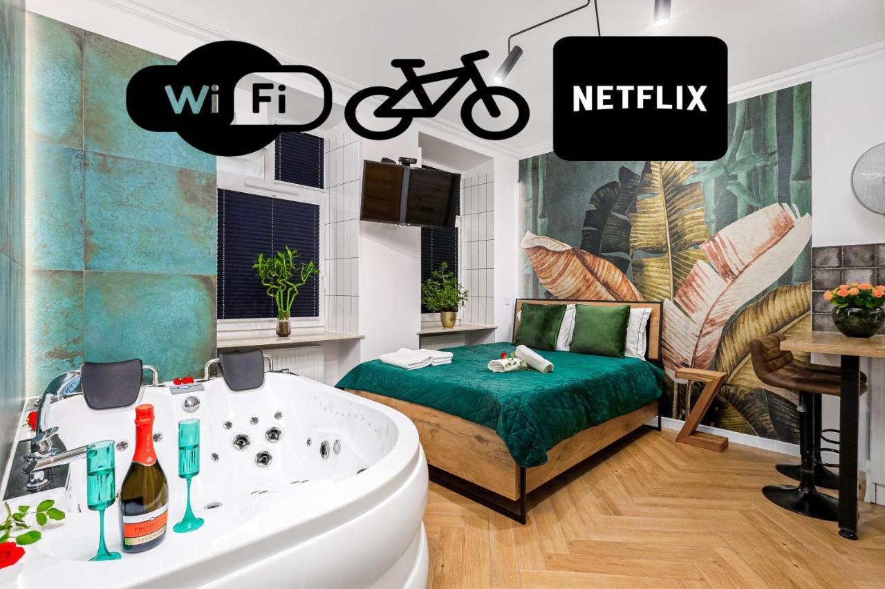 Jacuzzi & Bike Apartment, Krasków Exterior foto